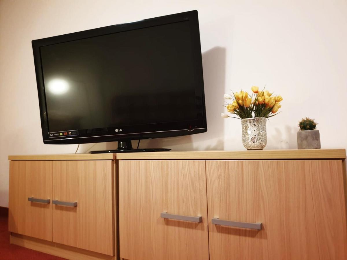Red Rose Apartment Alsómarác Kültér fotó